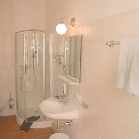 Sudrow Apartment