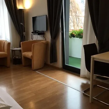 Sudrow Apartment