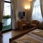 Sudrow Apartman *